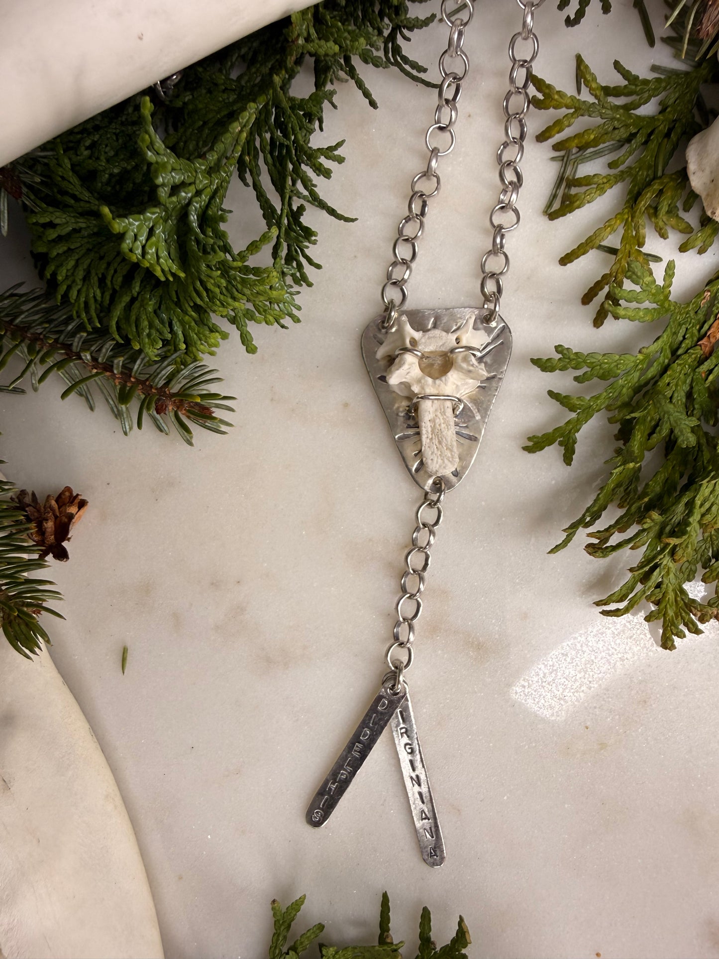 Didelphis virginiana lariat necklace