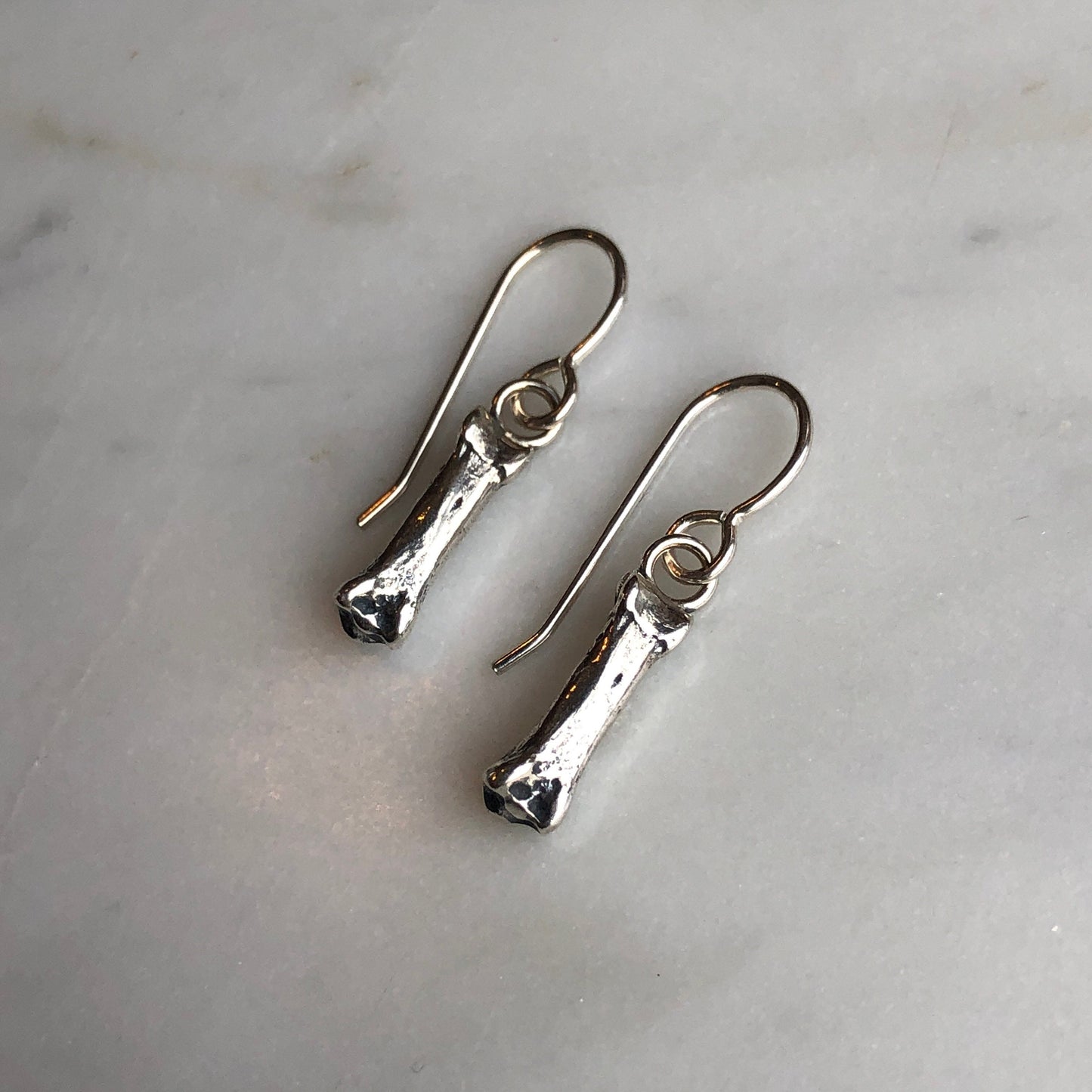 fox short toe bone earrings