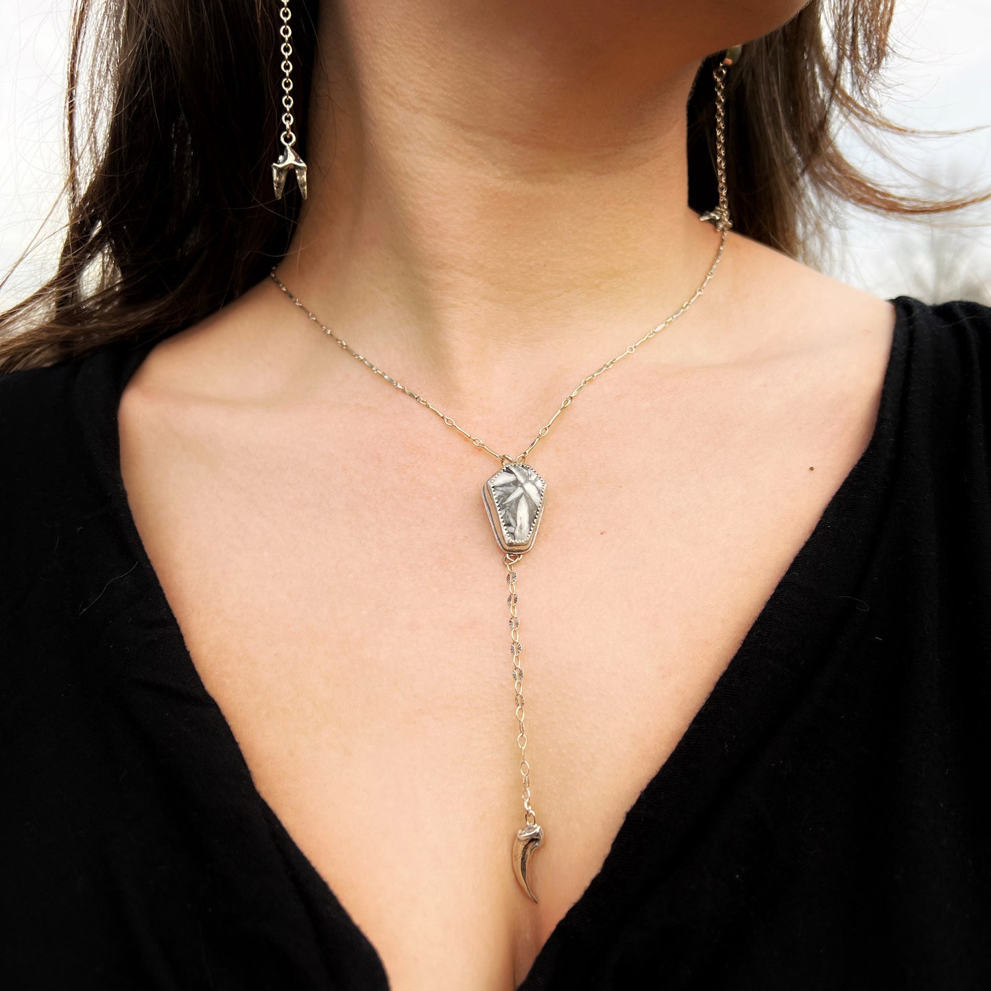 Pinolith Coffin Stone with with fox claw charm Lariat necklace